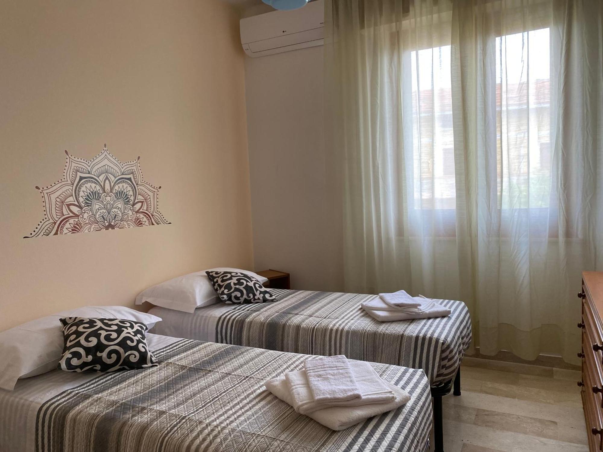 L'Incognita Bed and Breakfast San Nicolo d'Arcidano Εξωτερικό φωτογραφία